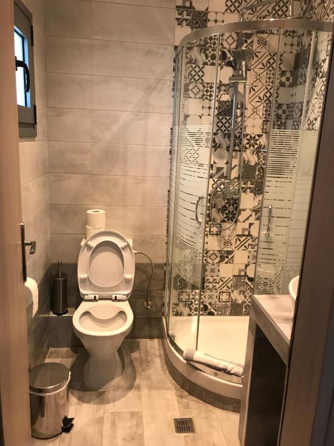 Savvas House Hotel Неос Мармарас Екстериор снимка