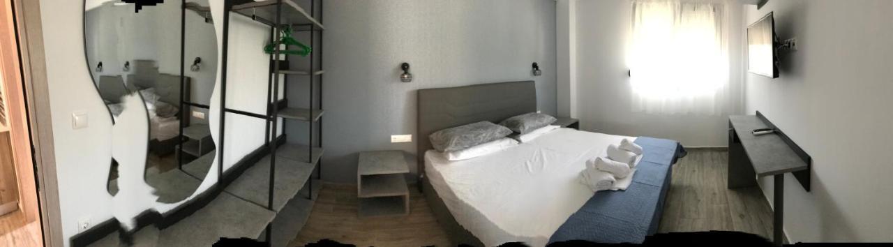 Savvas House Hotel Неос Мармарас Екстериор снимка